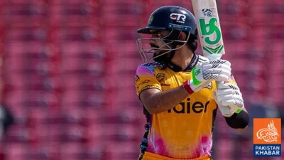 بابر اعظم کی شاندار کارکردگی، ٹی ٹوئنٹی میں 100 نصف سنچریوں کا سنگ میل عبور کر لیا
